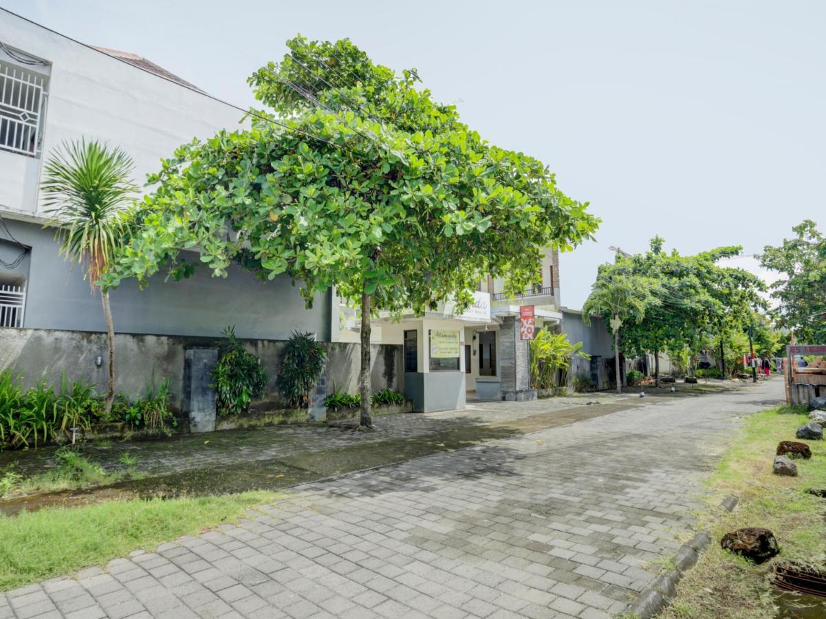 Oyo Flagship 90754 Alamanda Guesthouse Denpasar  Bagian luar foto